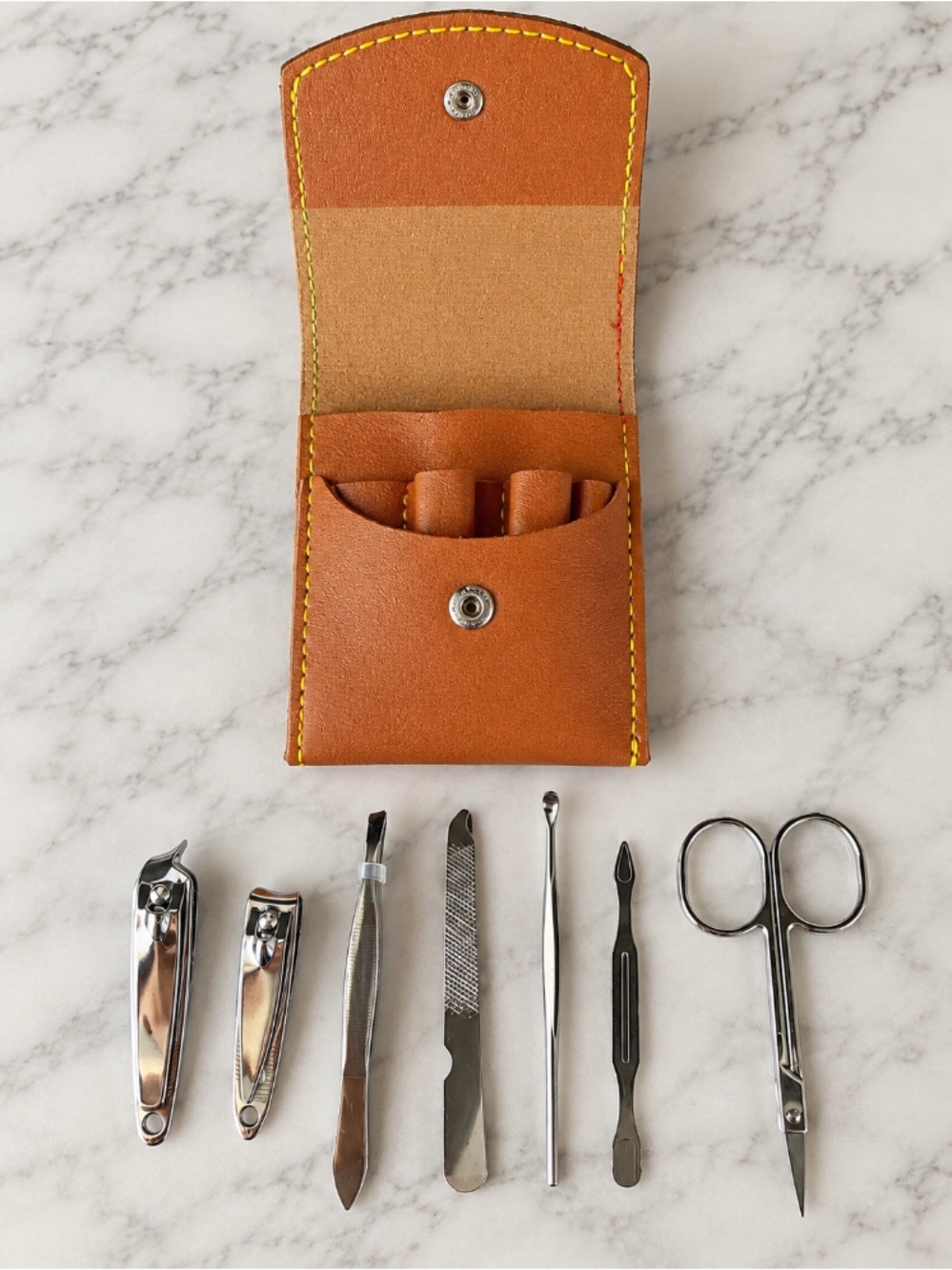 NWT 7-Piece Stainless Steel - Tan Leather Case with Stainless Tools